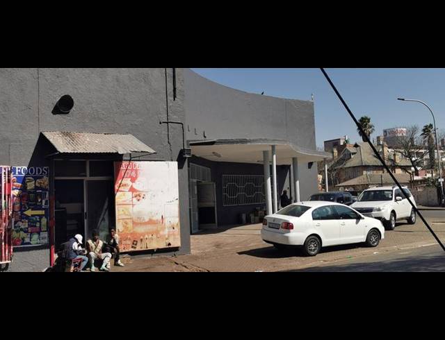 BUSINESS FOR SALE IN BELLEVUE